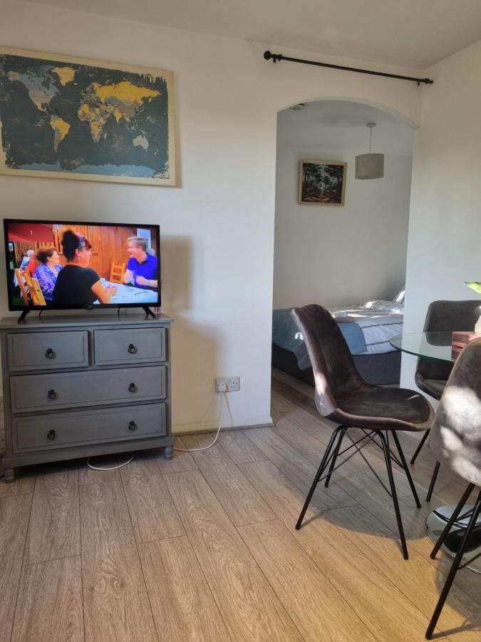 Surrey Quays Studio Лондон Екстер'єр фото